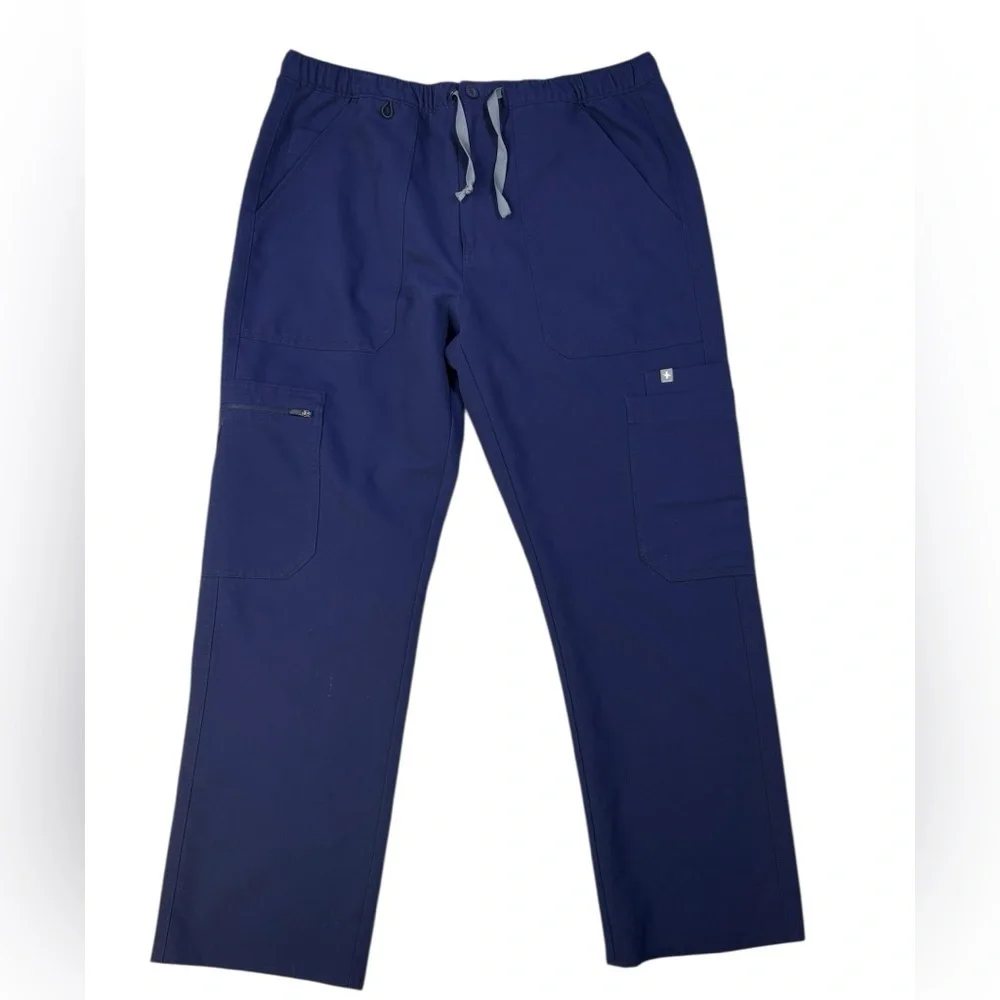 Figs Men’s Navy Cairo Cargo Zip Fly Scrub Pants | Size M